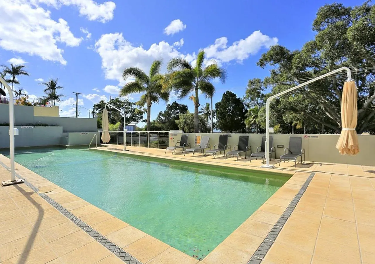 Apartment 3 Bedroom Beachfront Penthouse With Epic Rooftop & Ocean Views Pialba Australia