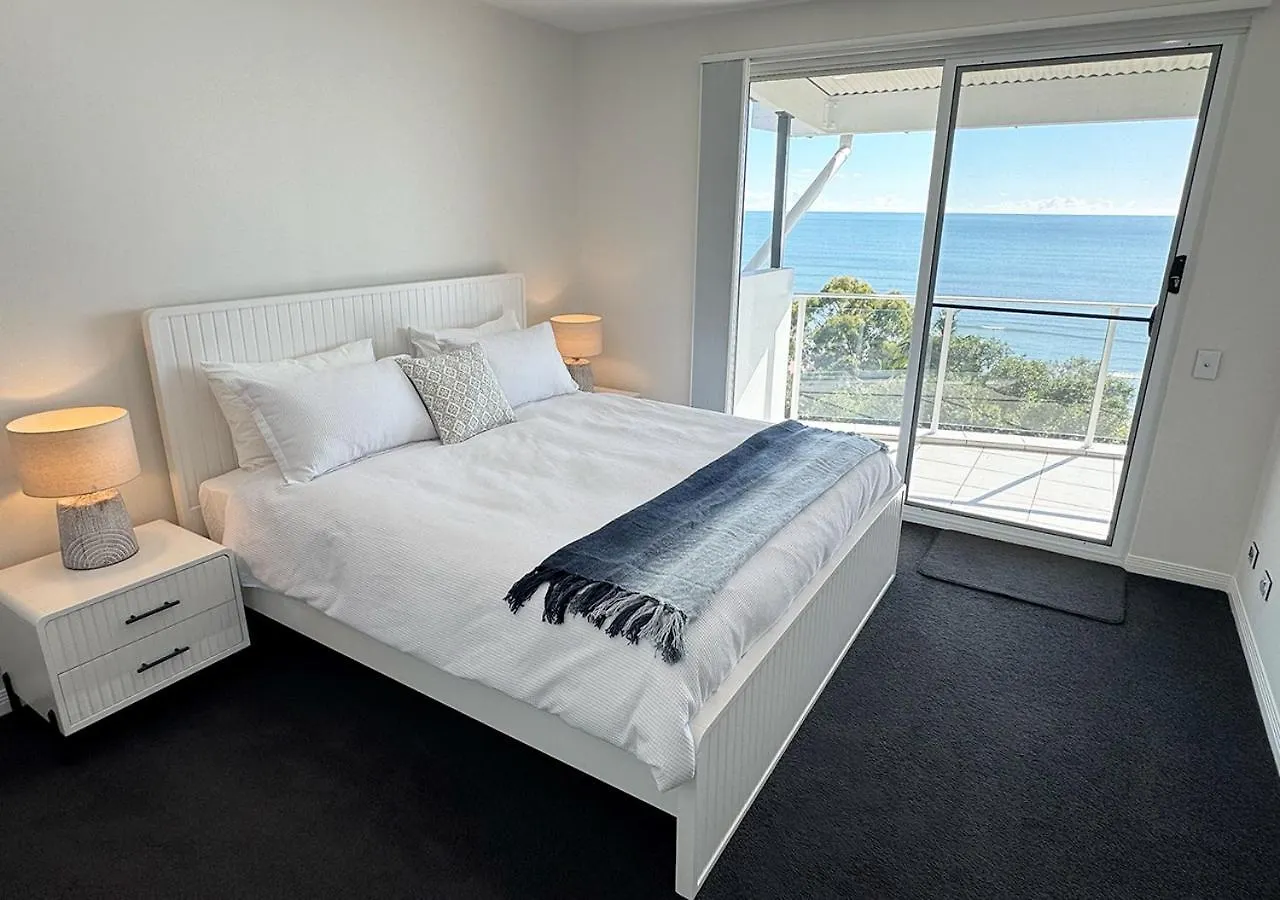 3 Bedroom Beachfront Penthouse With Epic Rooftop & Ocean Views Pialba Australia