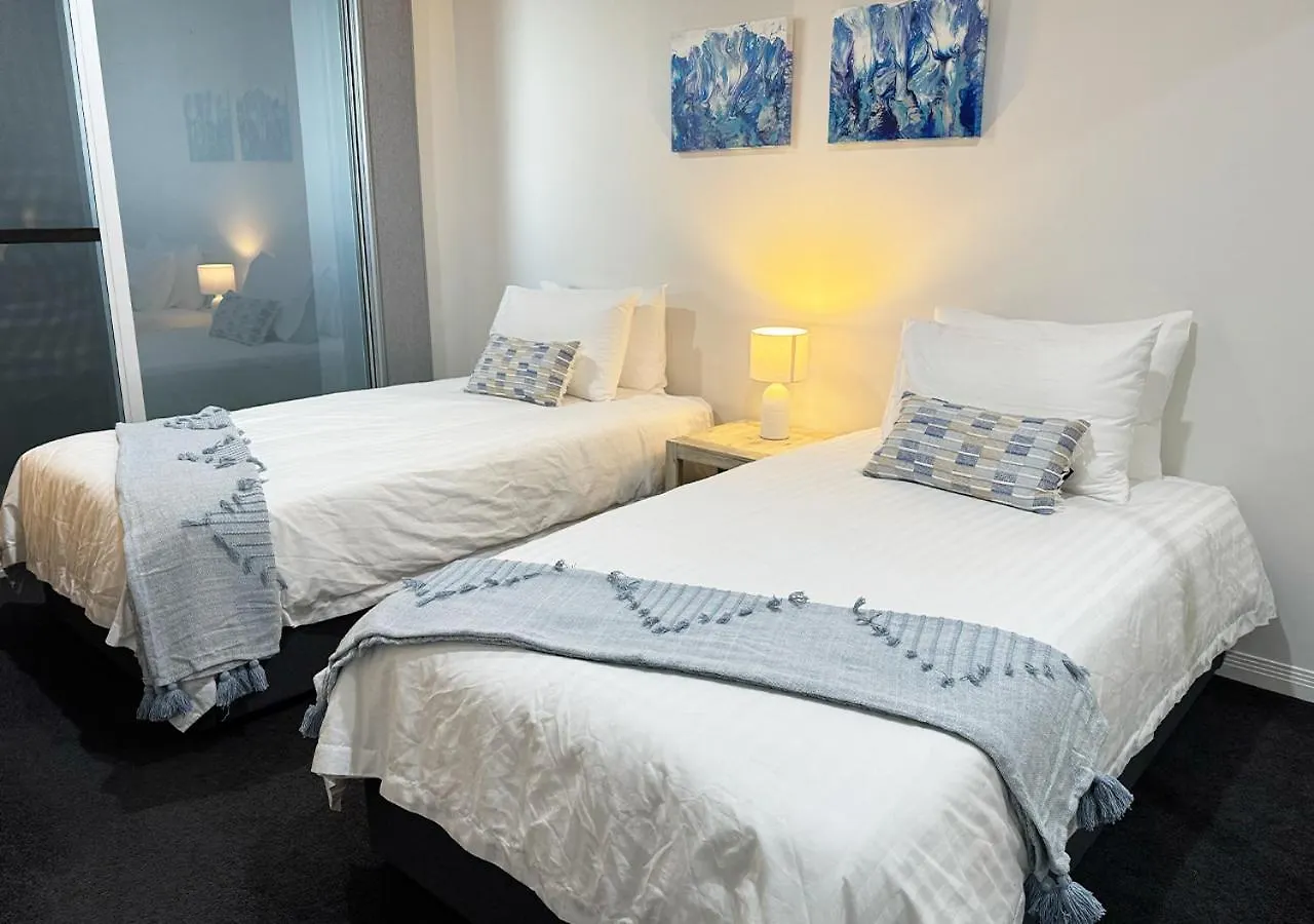 3 Bedroom Beachfront Penthouse With Epic Rooftop & Ocean Views Pialba 0*,  Australia