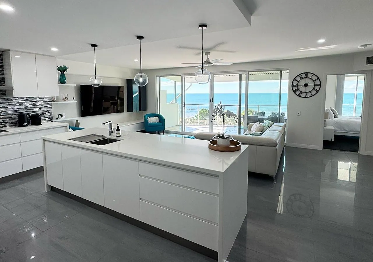 3 Bedroom Beachfront Penthouse With Epic Rooftop & Ocean Views Pialba